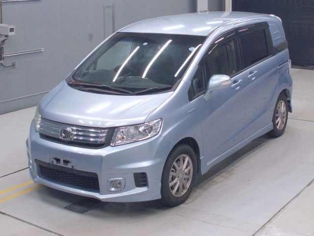 10048 Honda Freed spike GP3 2012 г. (CAA Gifu)